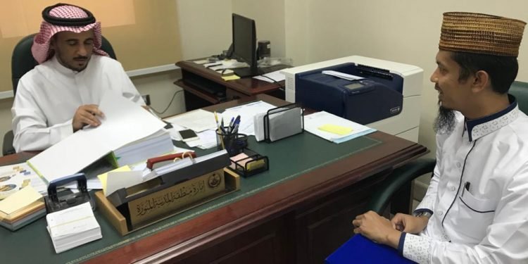 Penyerahan Berkas Proses Muadalah Ijazah Al-Andalus ke UIM