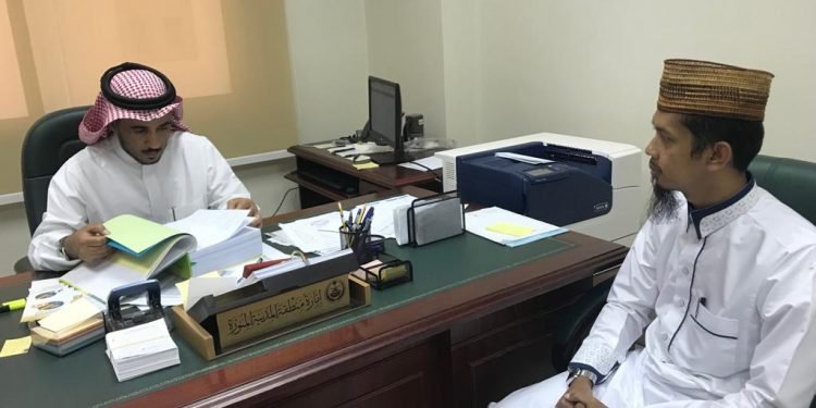 Penyerahan Berkas Proses Muadalah Ijazah Al-Andalus ke UIM