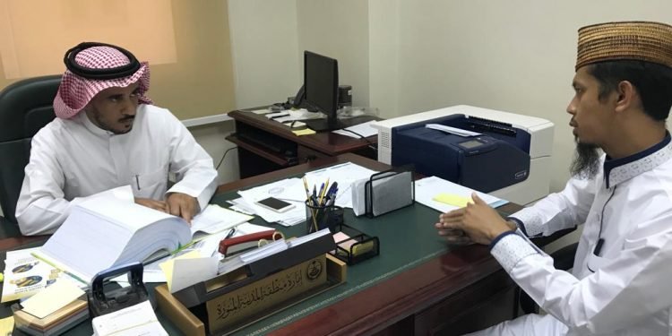 Penyerahan Berkas Proses Muadalah Ijazah Al-Andalus ke UIM