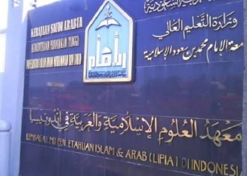 Beasiswa Penuh, Santri Putri Lulusan Al-Andalus Ini Diterima di LIPIA