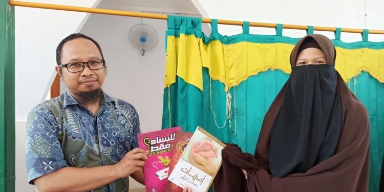 Lampui Target Itqan Hafalan Alquran, Puluhan Santri Diberikan Hadiah
