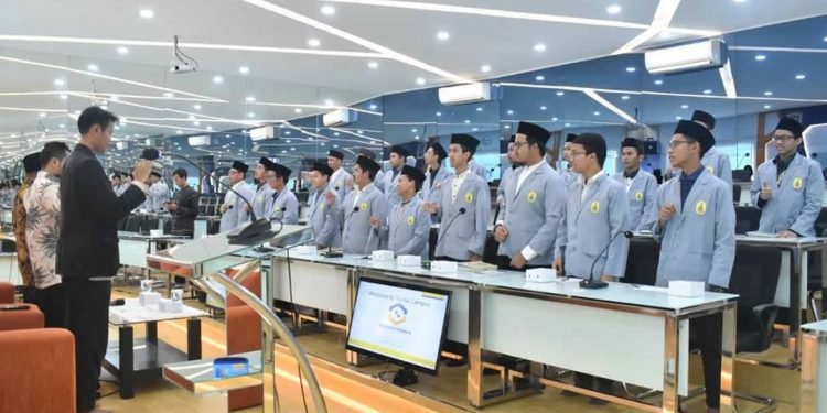 Momen Studi Tour Entrepreneurship Santri Al-Andalus ke Institut Tazkia