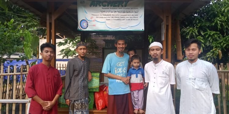 Al Andalus-SJB Kerja Sama Salurkan Bantuan Paket Sembako