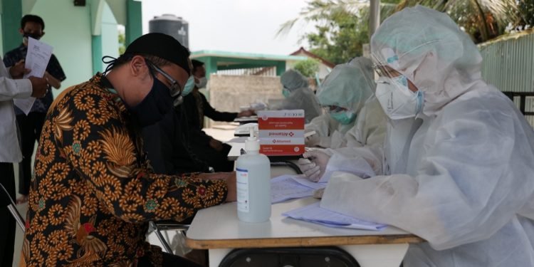 Seluruh Pegawai Al-Andalus Jalani Rapid Test Antibodi