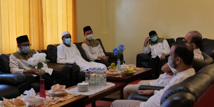Pimpinan Yayasan Syekh Ali Jaber Kunjungi Al-Andalus