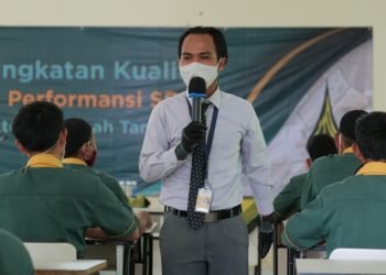 Badan Nasional Sertifikasi Profesi Beri Pelatihan Kompetensi Tim Direktorat Rumah Tangga