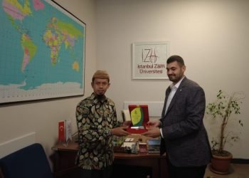 Siapkan Masa Depan Pendidikan Alumni, Mudir ‘Am Keliling Sejumlah Negara