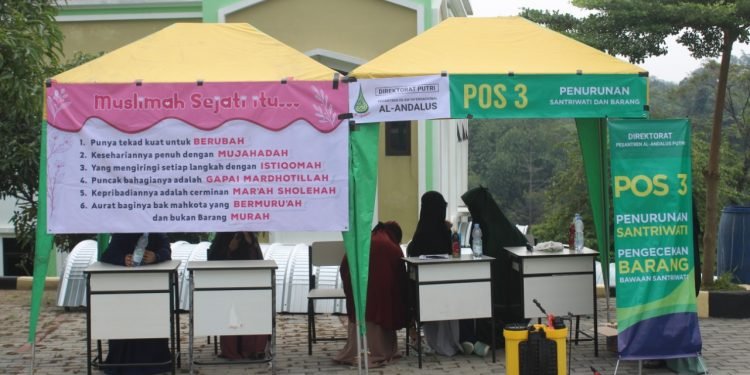 Santri Al-Andalus Mulai Jalani Pembelajaran Tatap Muka