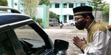 Momen Pembagian Rapor ‘Drive Thru’ dan Kepulangan Santri Liburan Semester Ganjil