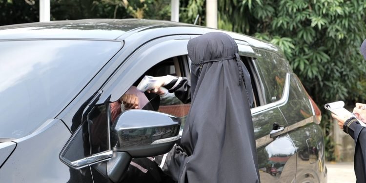 Diizinkan Pemerintah PTM 100 Persen, Santri Mulai Datang ke Pesantren