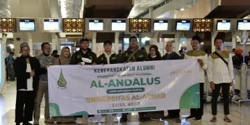 Diterima di Al-Azhar, Alumni Al-Andalus Mulai Berangkat ke Mesir