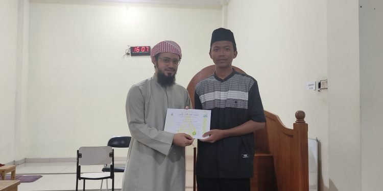 Faqih Itsnan Rufaidi Lulus Uji Itqan Hafalan Alquran 30 Juz