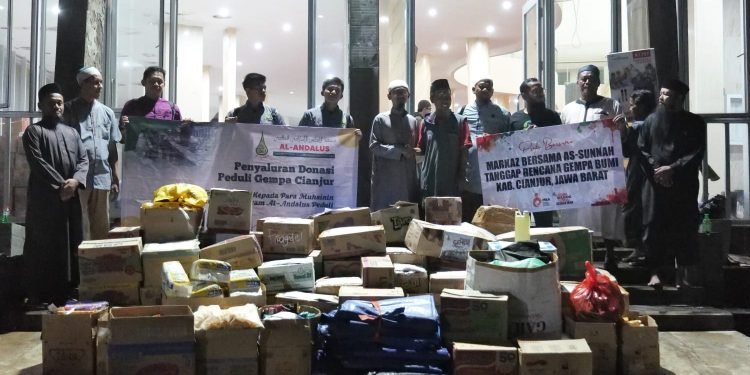 Pesantren Al-Andalus Salurkan Bantuan untuk Penyintas Gempa Bumi Cianjur