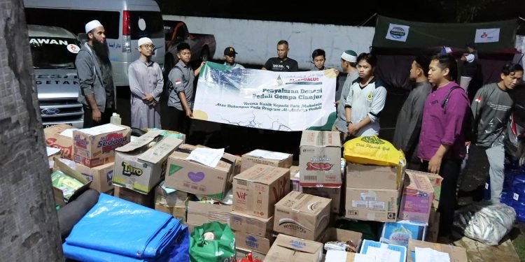 In Picture: Proses Penyaluran Bantuan Bagi Penyintas Gempa Cianjur