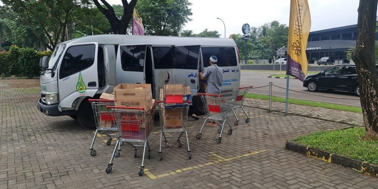 In Picture: Proses Penyaluran Bantuan Bagi Penyintas Gempa Cianjur