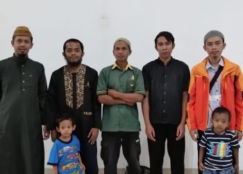 Lagi, Pesantren Berangkatkan Umrah Pegawainya