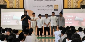 Tingkatkan Kepercayaan Diri Santri, Al-Andalus Gelar Pelatihan Public Speaking