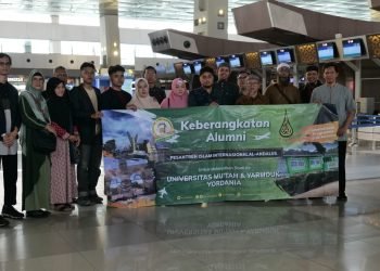 Al-Andalus Berangkatkan Empat Alumni Kuliah di Yordania