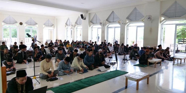 Al-Andalus Bekali Asatiz dan Pegawai Ilmu Parenting