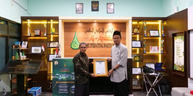 Al-Andalus Terima Kunjungan PTQ Imam Ath-Thobari dan Pesantren Al-Irsyad Majalengka