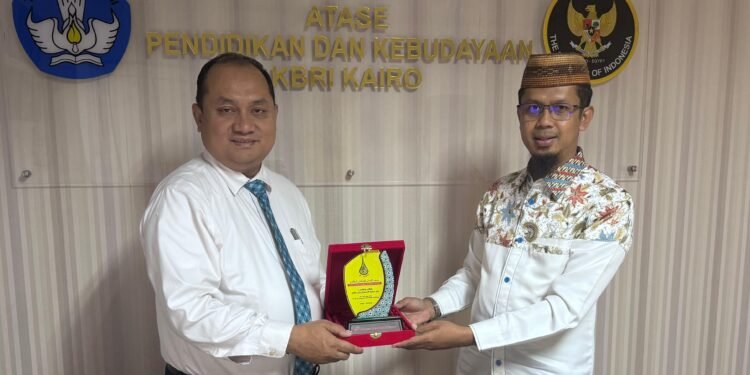 Atdikbud KBRI Kairo Apresiasi Program Pendampingan Alumni Al-Andalus di Al-Azhar