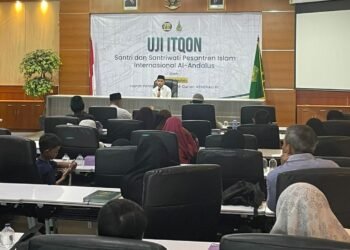 Disaksikan Orang Tua, Santri Al-Andalus Uji Itqon 30 Juz di LMPQ