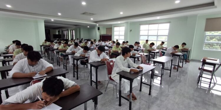 Jadi Penentu Kelulusan, Santri Kelas 12 Jalani ASAJ